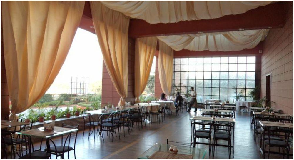 Vits Hotel Pune Exterior photo